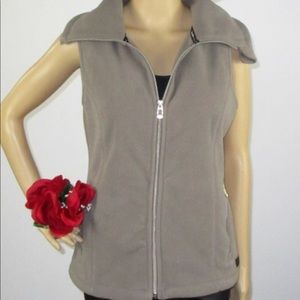 CALVIN KLEIN performance fleece vest- brown medium